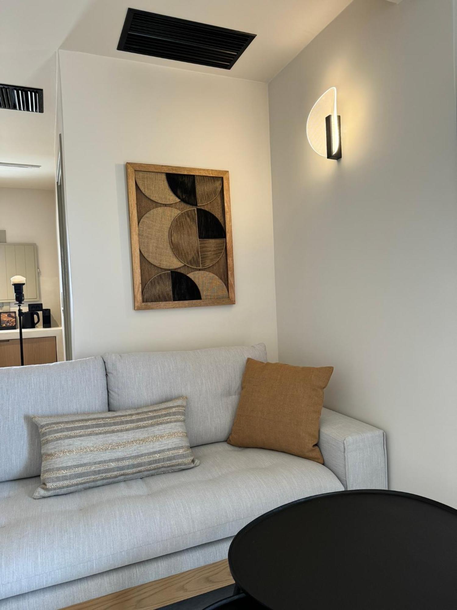 Morfes Luxury Suites By Caldera Houses Фиростефани Екстериор снимка