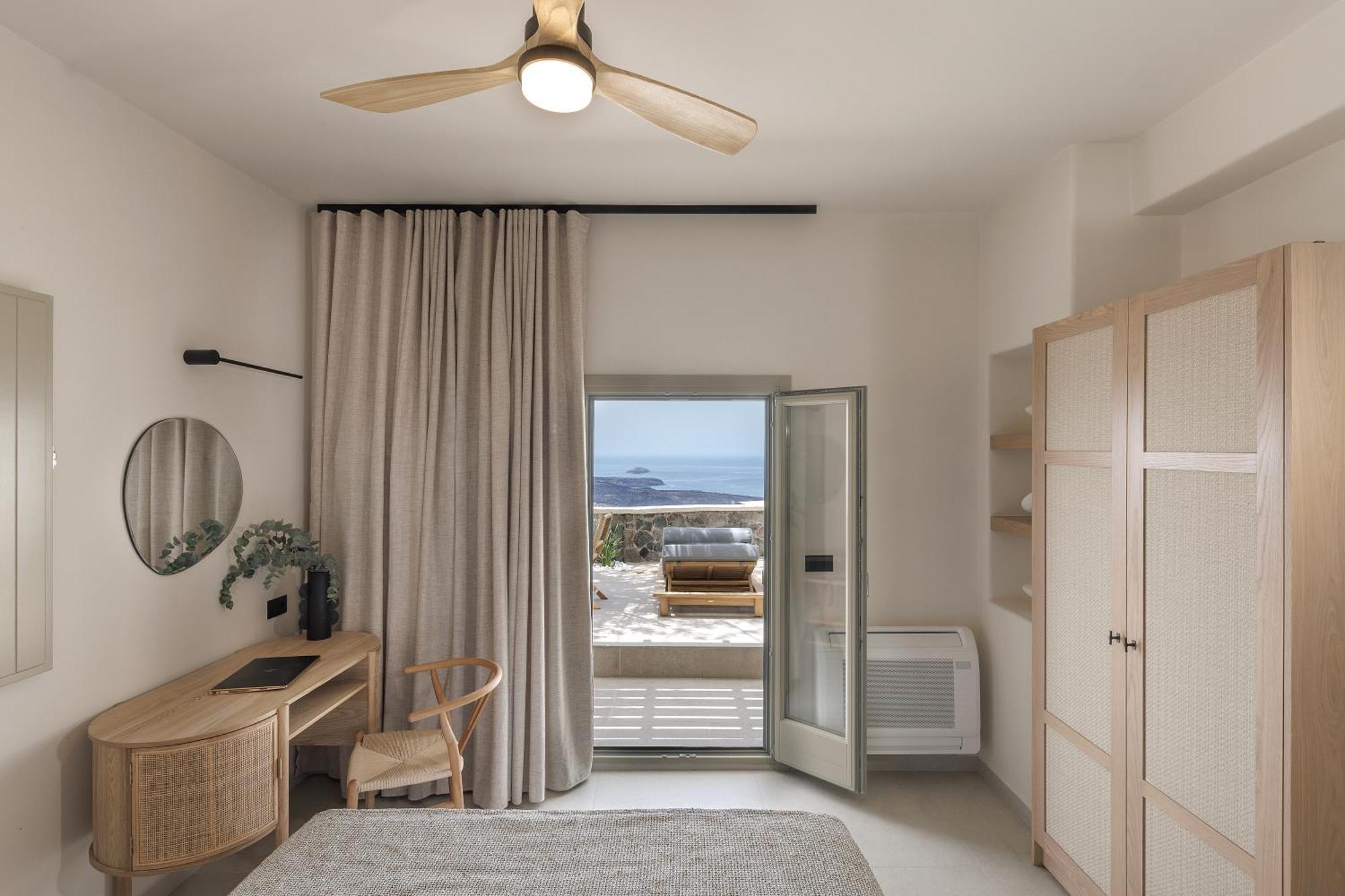 Morfes Luxury Suites By Caldera Houses Фиростефани Екстериор снимка