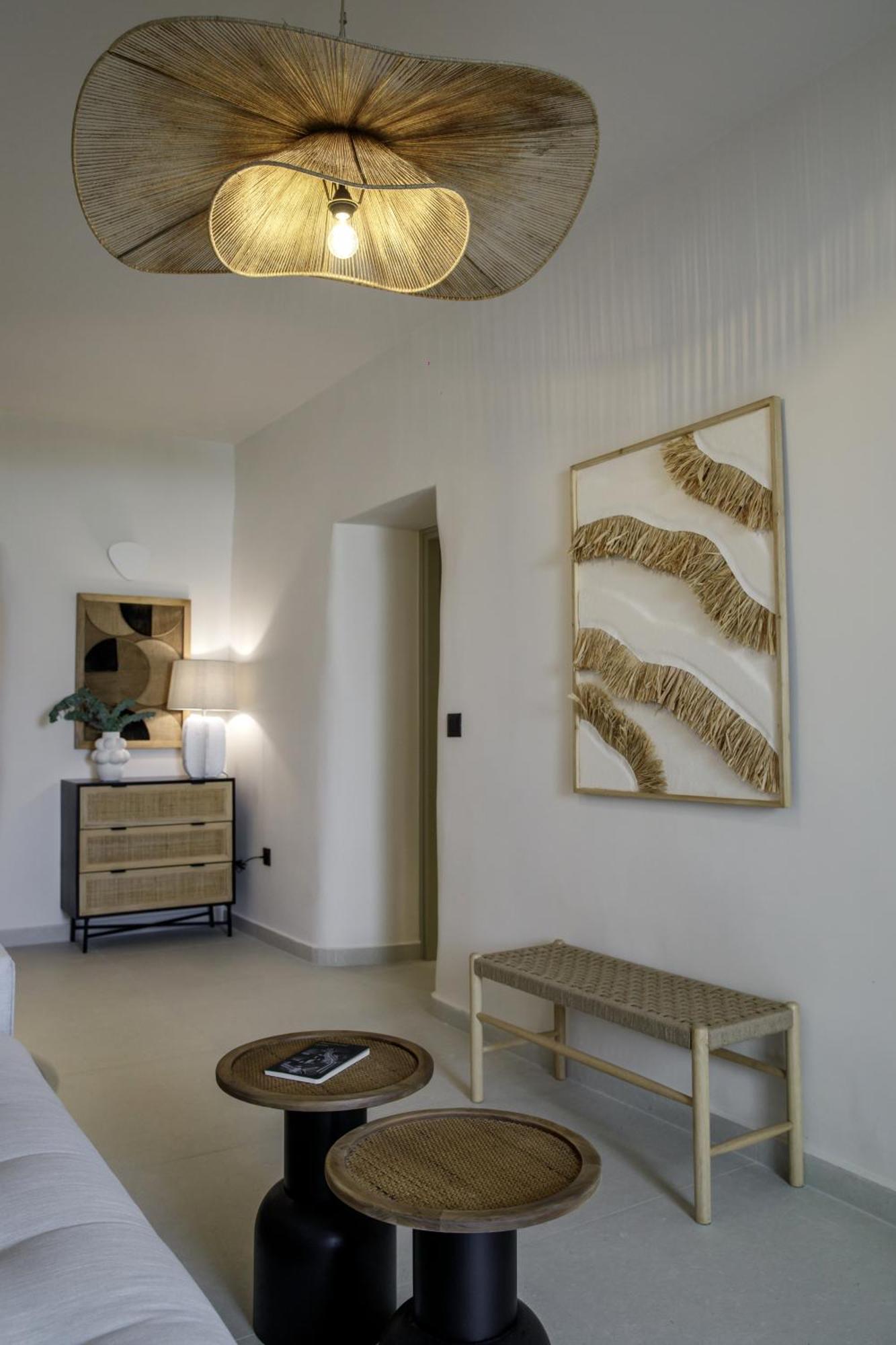 Morfes Luxury Suites By Caldera Houses Фиростефани Екстериор снимка